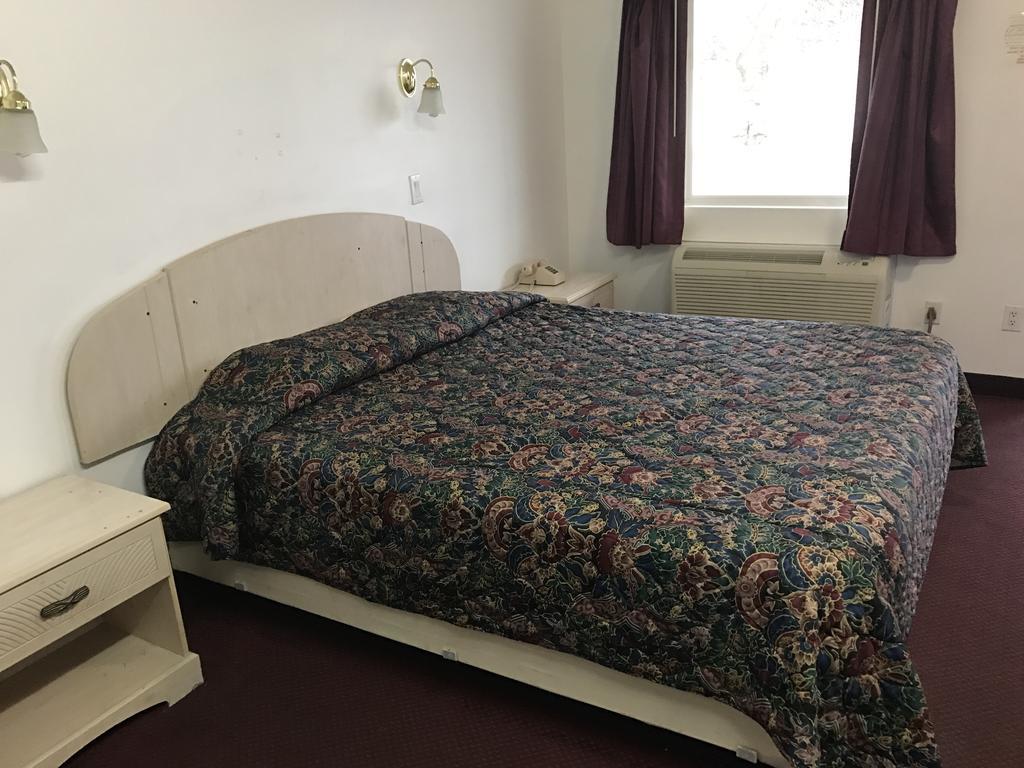 Cross Keys Mayfair Motel מראה חיצוני תמונה
