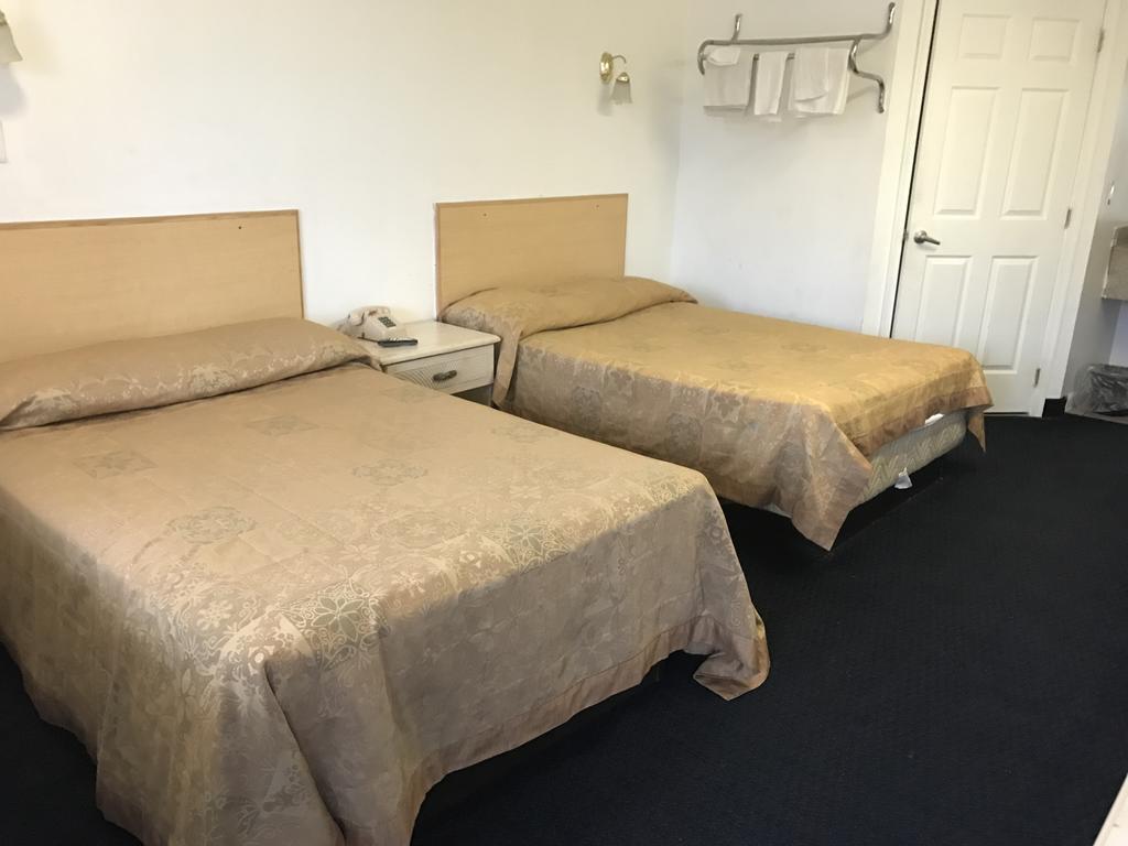 Cross Keys Mayfair Motel מראה חיצוני תמונה